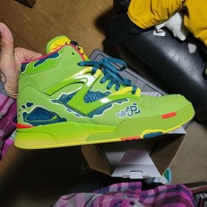 Reebok x jurassic park size 11.5